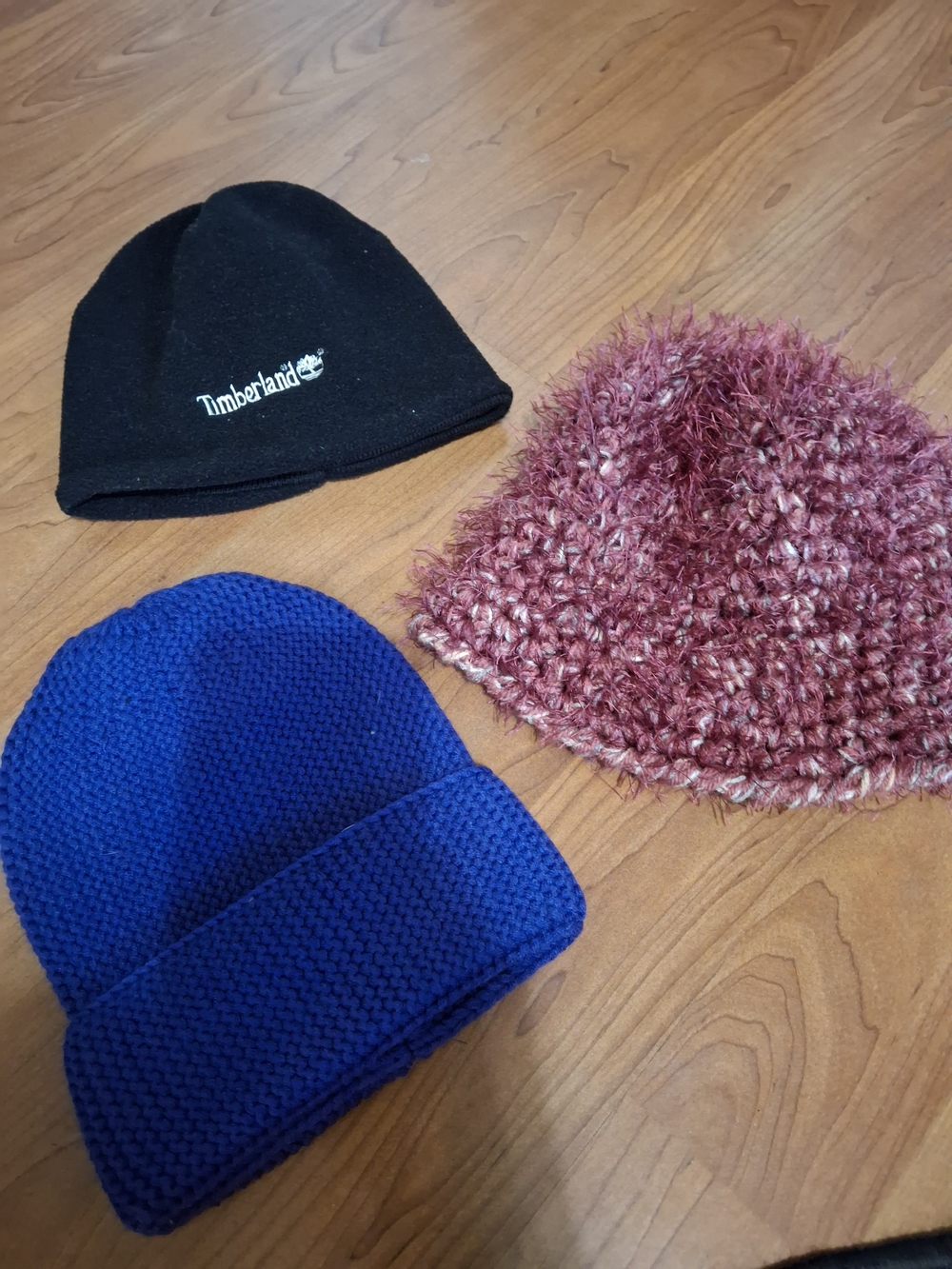 Lot of 3 Winter Beanie Hats Timberland Black Blue Burgundy Knit Caps